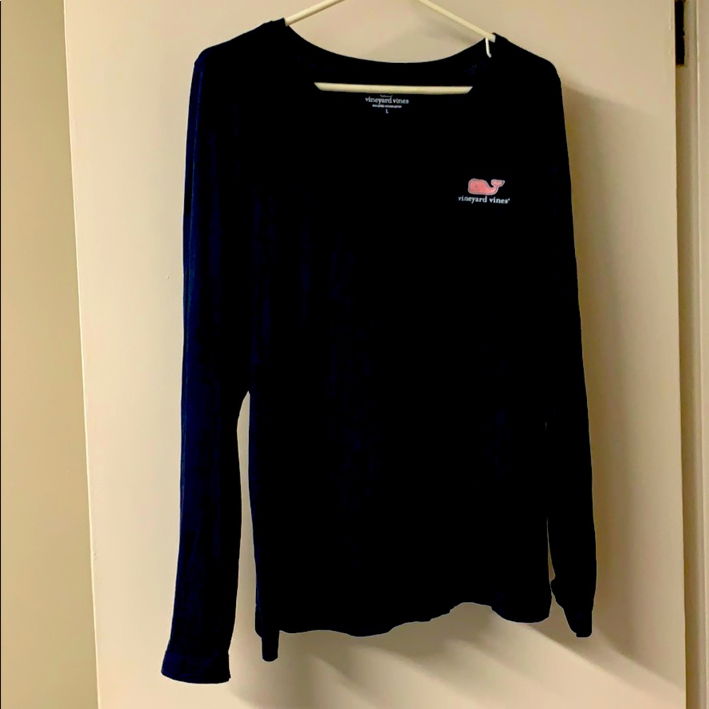 Woman’s Vineyard Vines Logo Long Sleeve Tee